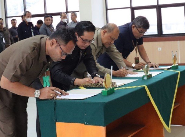 pelantikan wakil ketua upload web