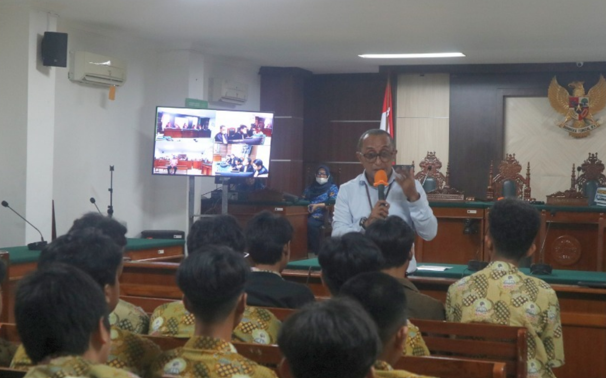 Kunjungan UNM