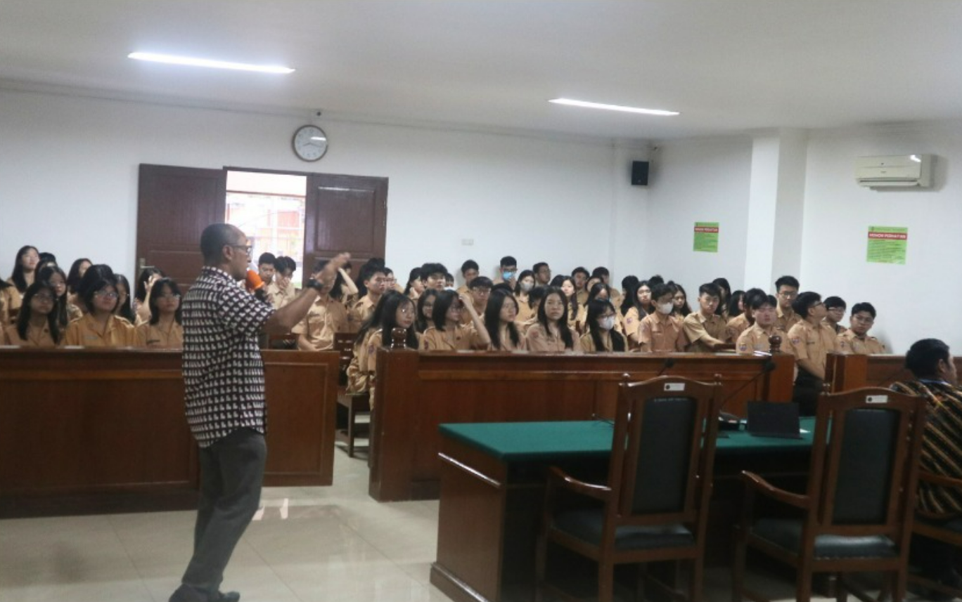 Kunjungan UNM