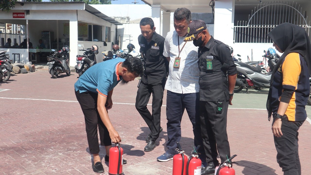 Kunjungan UNM
