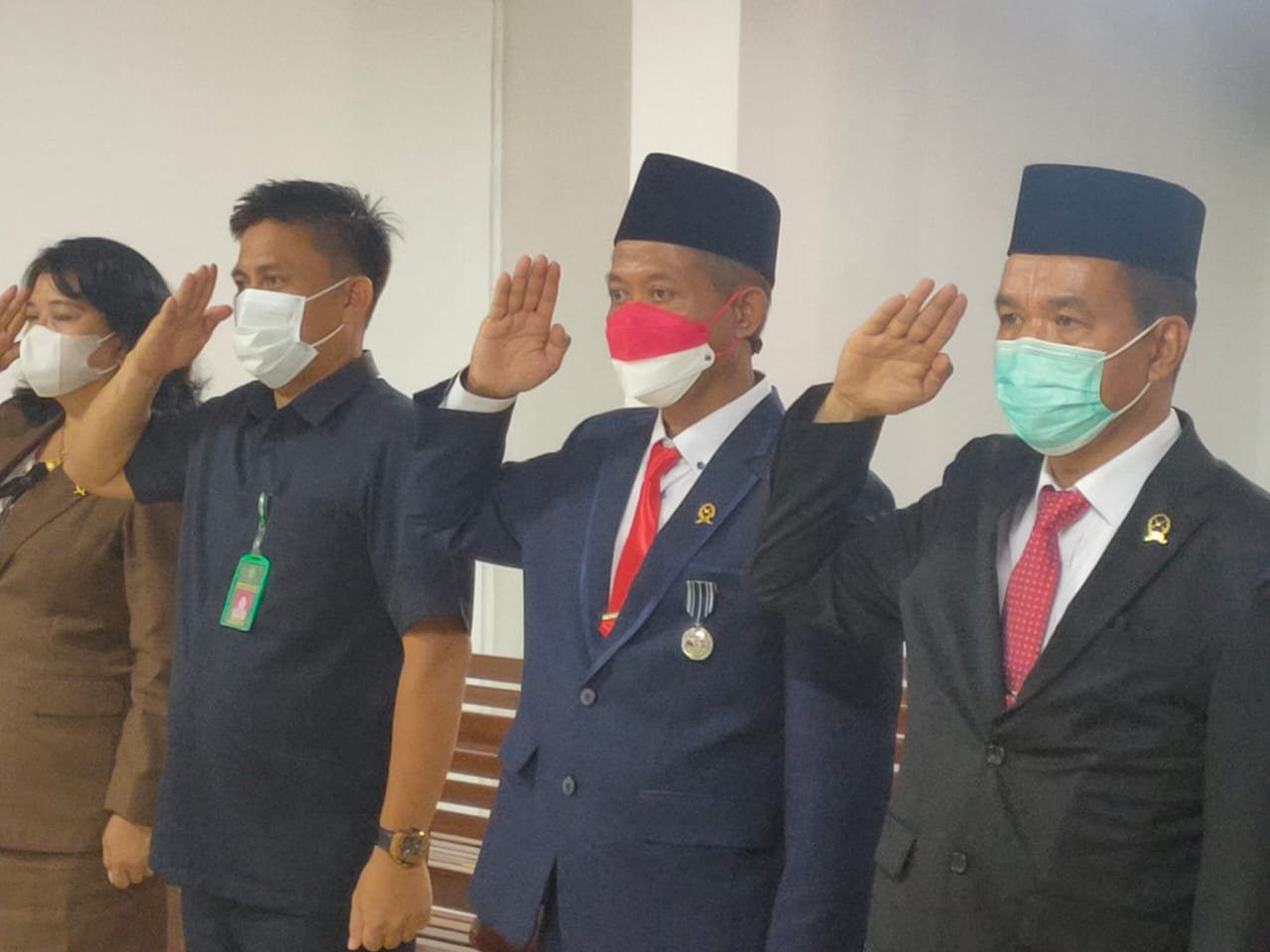 HUT RI KE 76 5